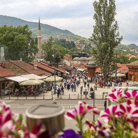 Pigeon Square Rooms Сараево Екстериор снимка